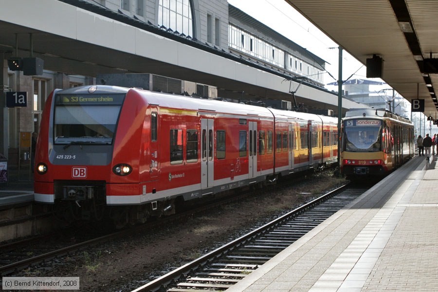 Deutsche Bahn - 425223-5
/ Bild: db4252235_bk0805250016.jpg