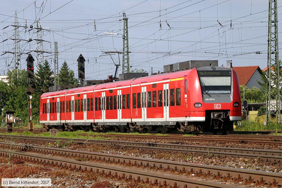 Deutsche Bahn - S-Bahn Rhein Neckar - 425225-0
/ Bild: db4252250_bk0705180094.jpg