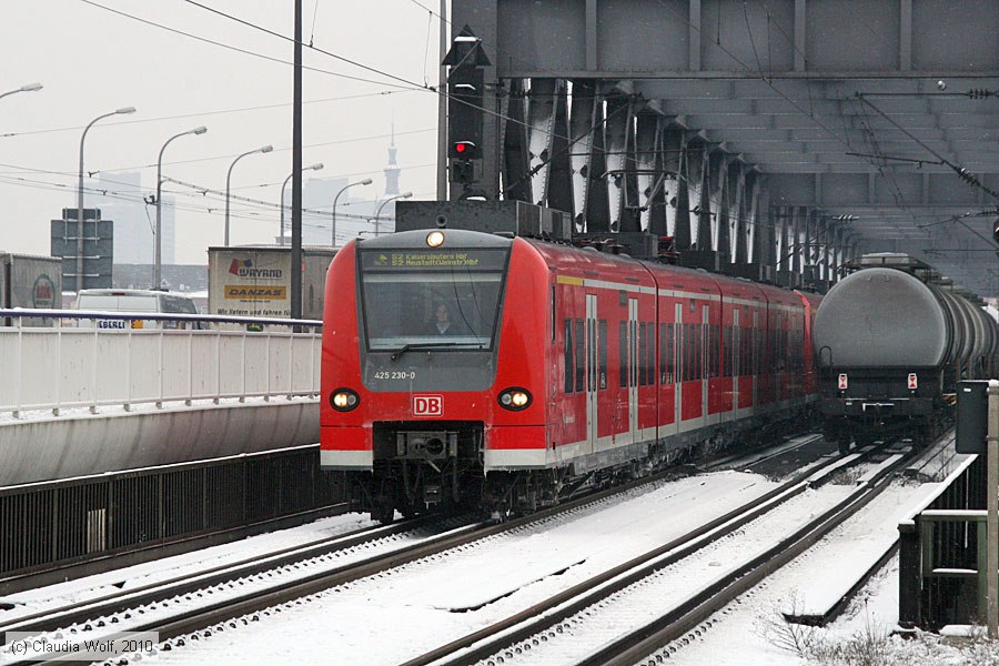 Deutsche Bahn - 425230-0
/ Bild: db4252300_cw1001260018.jpg