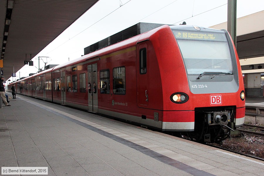 Deutsche Bahn - 425233-4
/ Bild: db4252334_bk1506230036.jpg