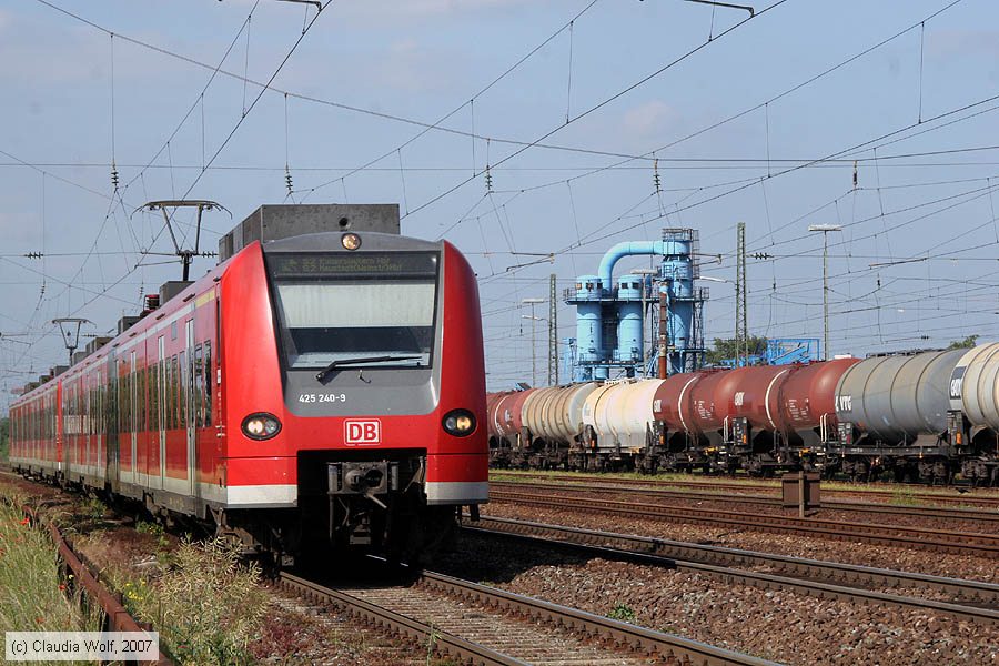 Deutsche Bahn - 425240-9
/ Bild: db4252409_cw0705180100.jpg