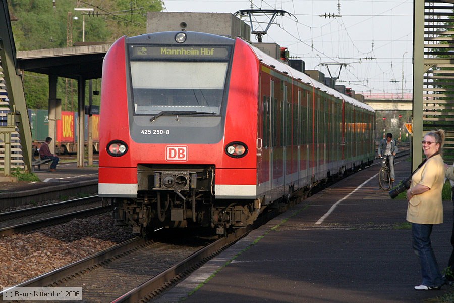 Deutsche Bahn - 425250-8
/ Bild: db4252508_bk0605020036.jpg