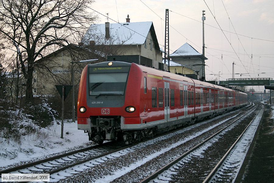Deutsche Bahn - 425250-8
/ Bild: db4252508_e0025977.jpg