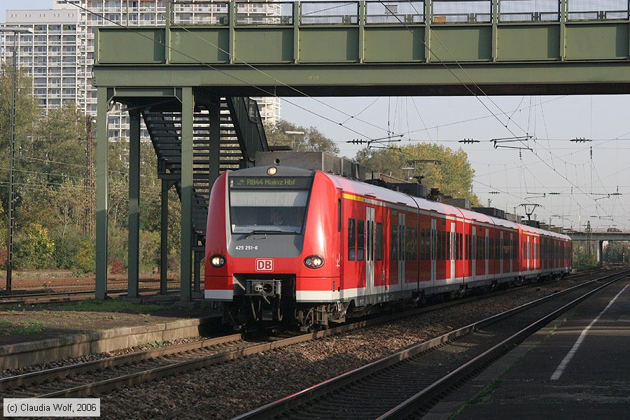 Deutsche Bahn - 425251-6
/ Bild: db4252516_cw0610260014.jpg