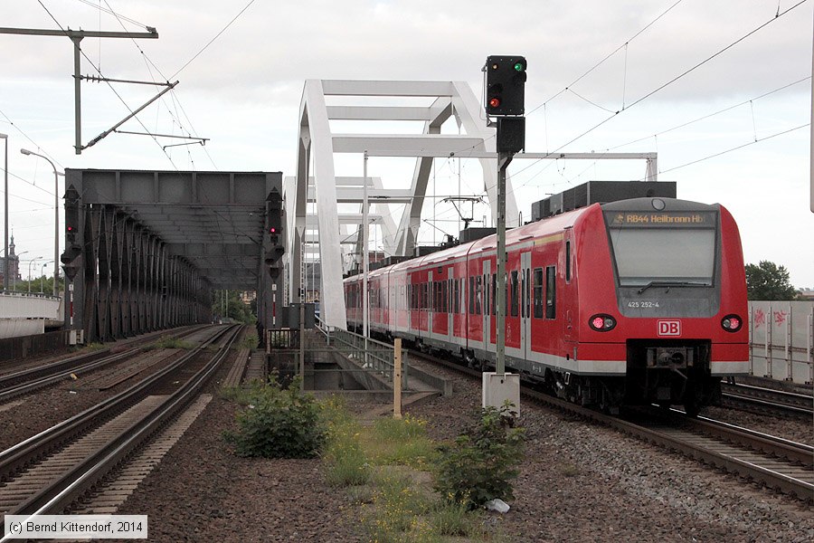 Deutsche Bahn - 425252-4
/ Bild: db4252524_bk1405300012.jpg Deutsche Bahn - 425252-4
/ Bild: db4252524_bk1405300012.jpg