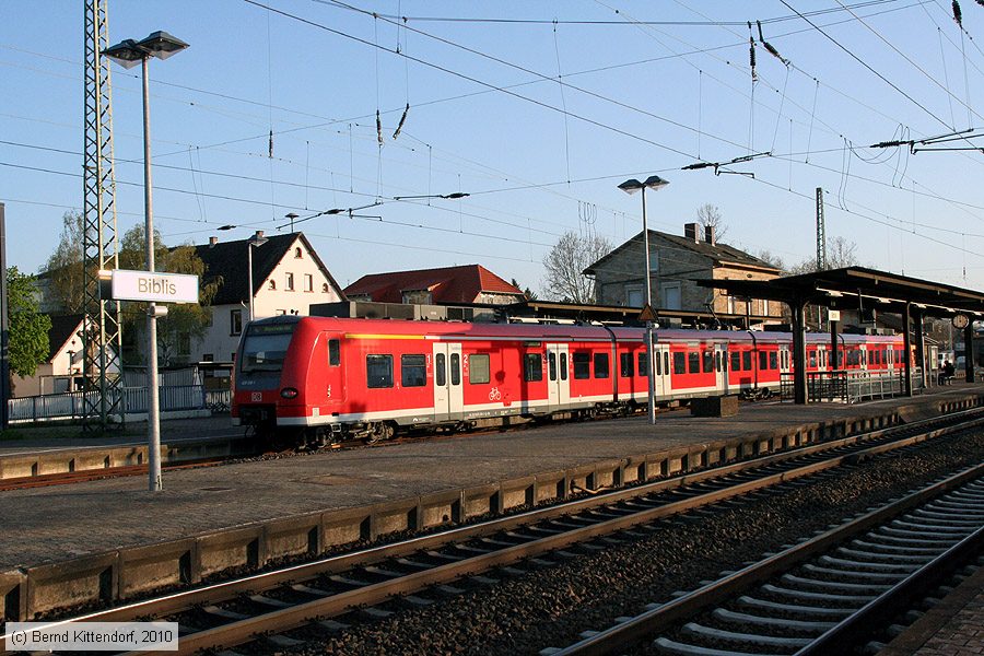 Deutsche Bahn - 425258-1
/ Bild: db4252581_bk1004170034.jpg