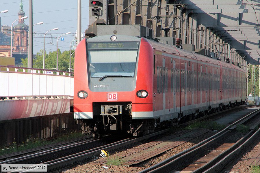 Deutsche Bahn - 425259-9
/ Bild: db4252599_bk1207240012.jpg