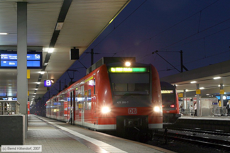 Deutsche Bahn - 425260-7
/ Bild: db4252607_bk0708080001.jpg