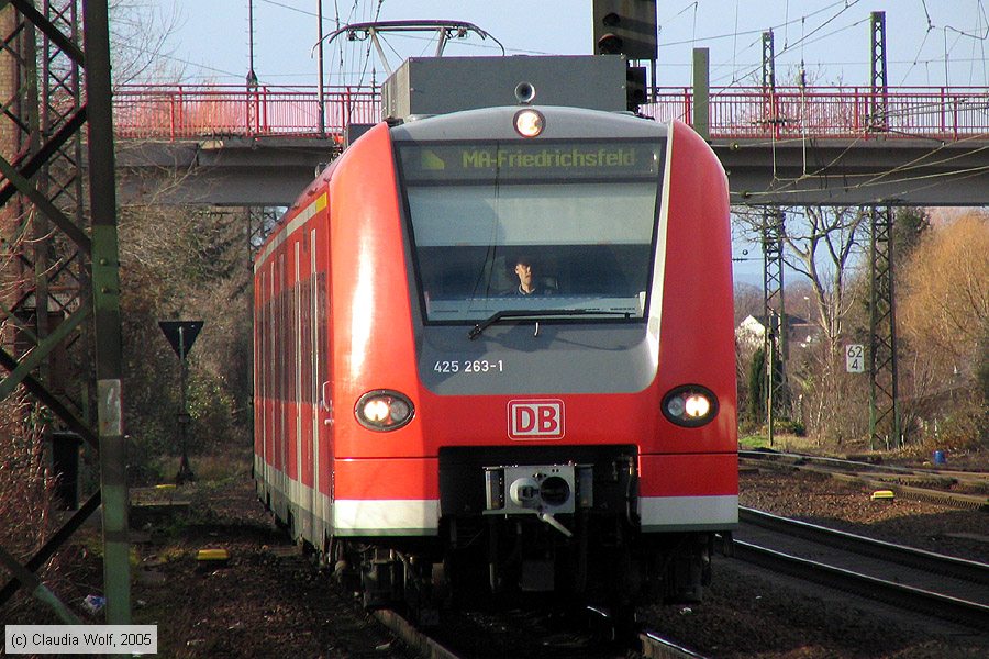 Deutsche Bahn - 425263-1
/ Bild: db4252631_cw006317.jpg