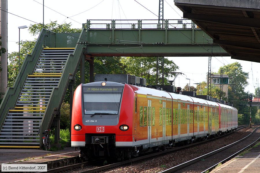 Deutsche Bahn - 425264-9
/ Bild: db4252649_bk0709210005.jpg