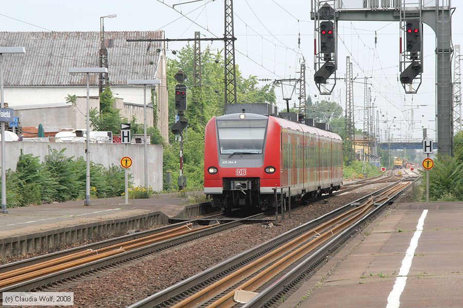 Deutsche Bahn - 425264-9
/ Bild: db4252649_cw0806110019.jpg