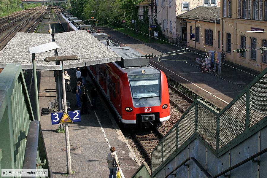 Deutsche Bahn - 425265-6
/ Bild: db4252656_bk0704200061.jpg