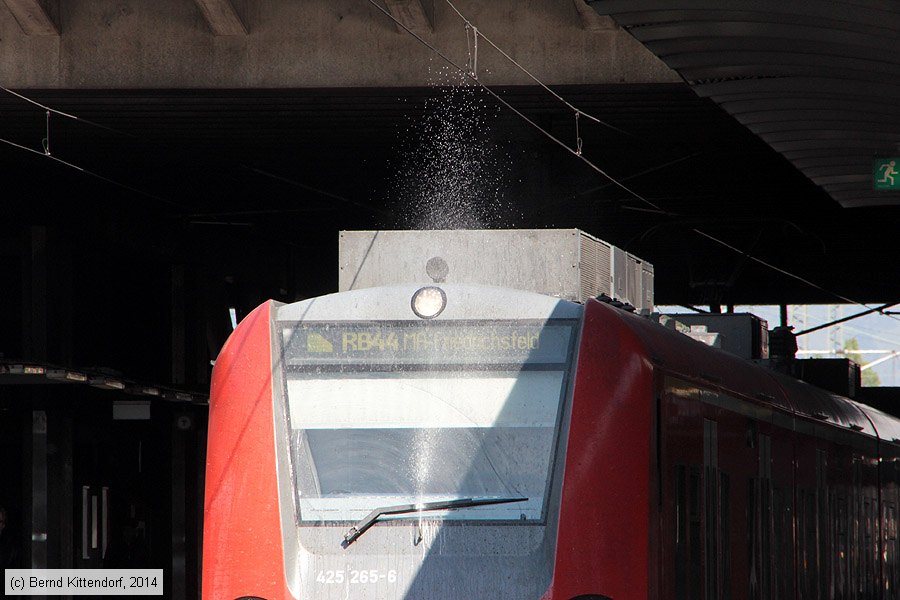 Deutsche Bahn - 425265-6
/ Bild: db4252656_bk1404170058.jpg
