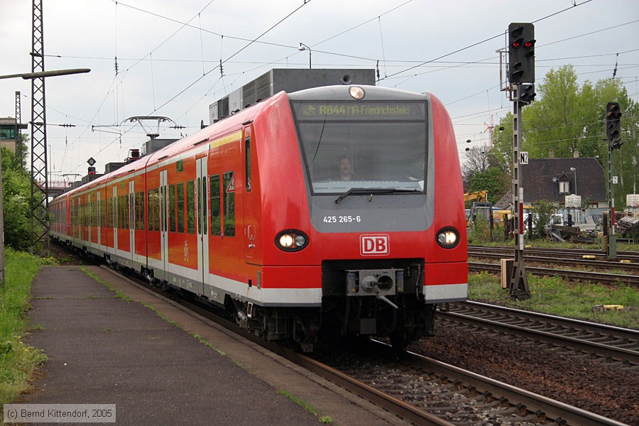 Deutsche Bahn - 425265-6
/ Bild: db4252656_e0017729.jpg