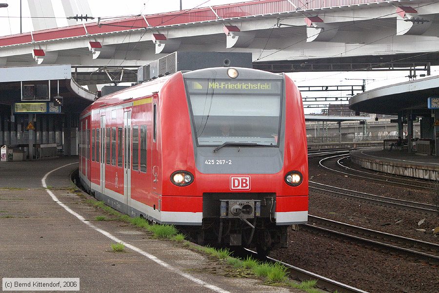 Deutsche Bahn - 425267-2
/ Bild: db4252672_bk0604020056.jpg