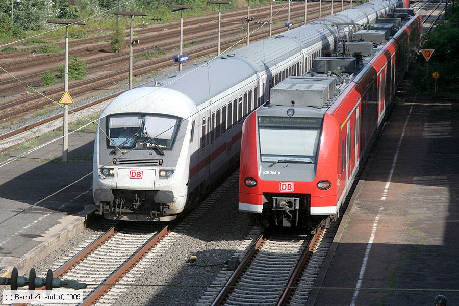 Deutsche Bahn - 425268-0
/ Bild: db4252680_bk0908270004.jpg