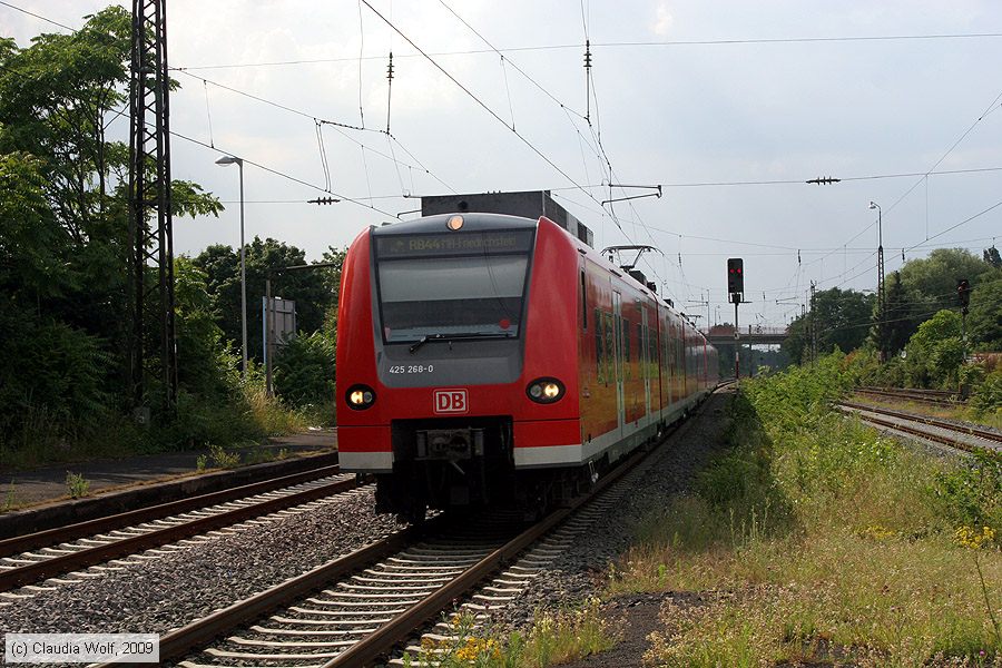 Deutsche Bahn - 425268-0
/ Bild: db4252680_cw0906300006.jpg