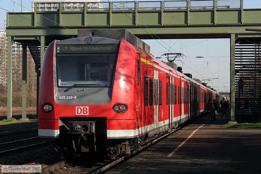 Deutsche Bahn - 425269-8
/ Bild: db4252698_cw0703120006.jpg
