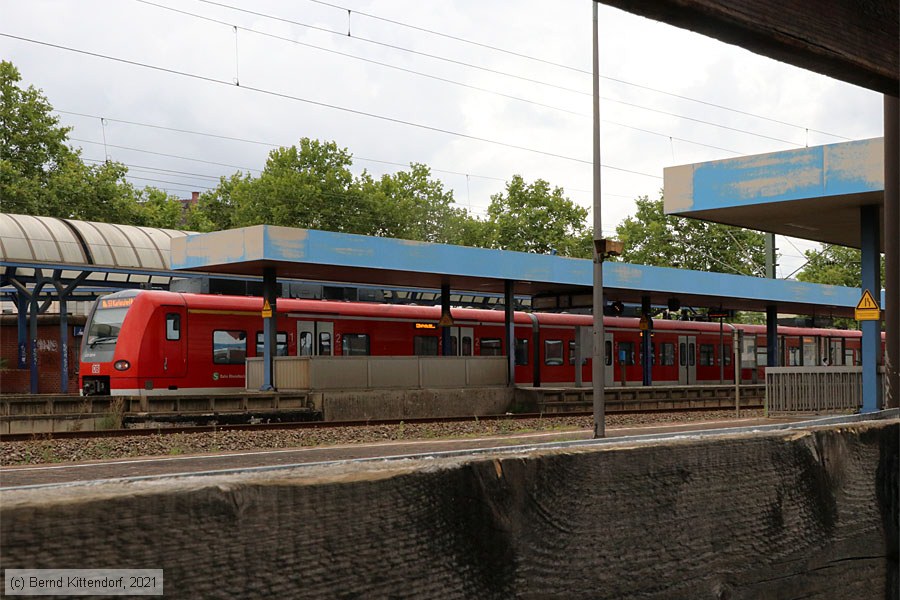 Deutsche Bahn - 425320-9
/ Bild: db4253209_bk2107280011.jpg