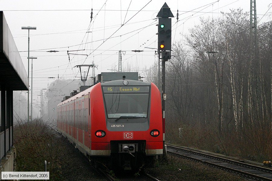 Deutsche Bahn - 425527-9
/ Bild: db4255279_e0013214.jpg