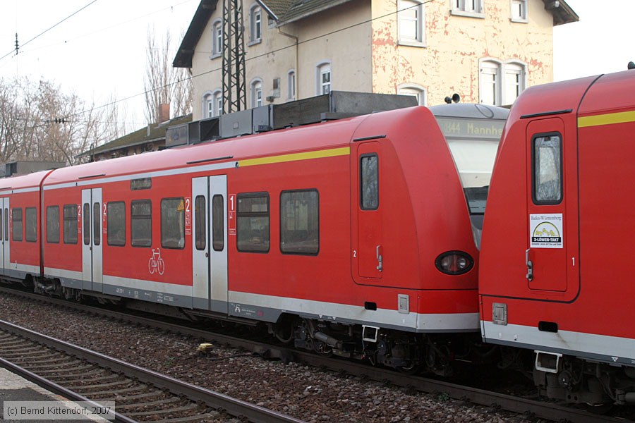 Deutsche Bahn - 425531-1
/ Bild: db4255311_bk0702200009.jpg