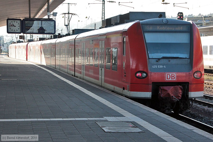Deutsche Bahn - 425539-4
/ Bild: db4255394_bk1111040002.jpg