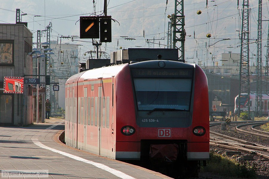 Deutsche Bahn - 425539-4
/ Bild: db4255394_bk1111040004.jpg