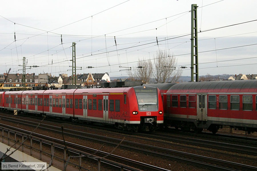 Deutsche Bahn - 425594-9
/ Bild: db4255949_e0001899.jpg