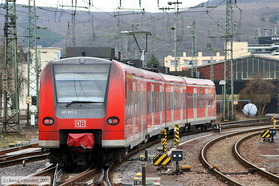 Deutsche Bahn - 425605-3
/ Bild: db4256053_bk0803120038.jpg