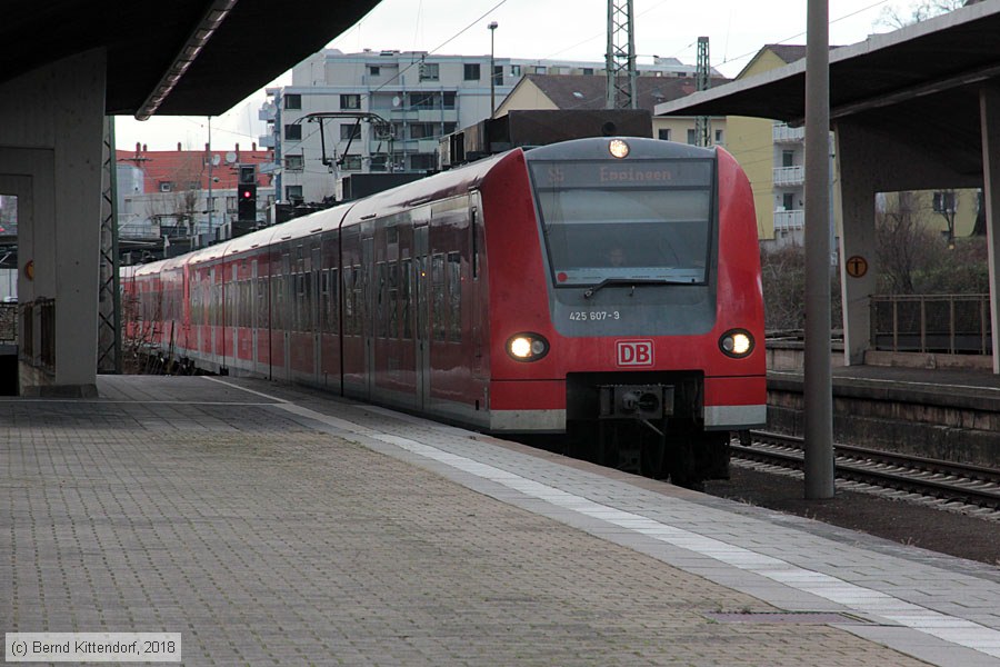 Deutsche Bahn - 425607-9
/ Bild: db4256079_bk1801190031.jpg