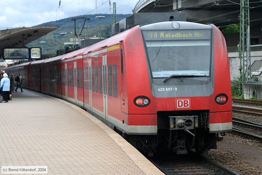 Deutsche Bahn - 425607-9
/ Bild: db4256079_e0010127.jpg