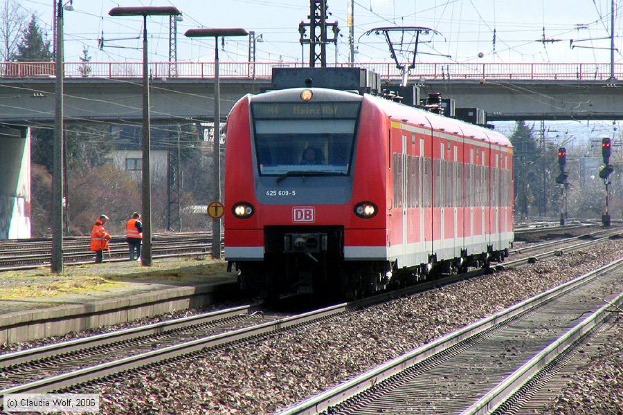 Deutsche Bahn - 425609-5
/ Bild: db4256095_cw0603100020.jpg