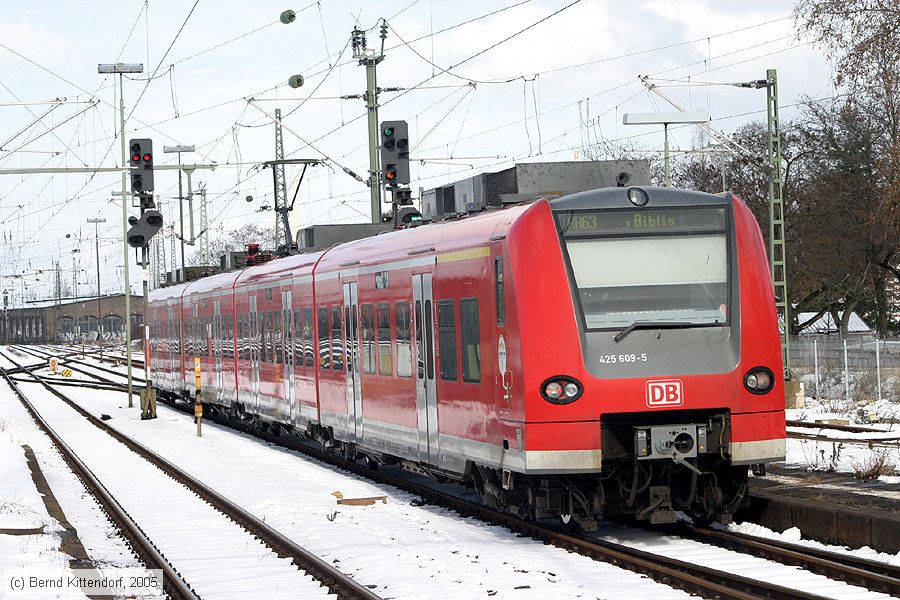 Deutsche Bahn - 425609-5
/ Bild: db4256095_e0014253.jpg