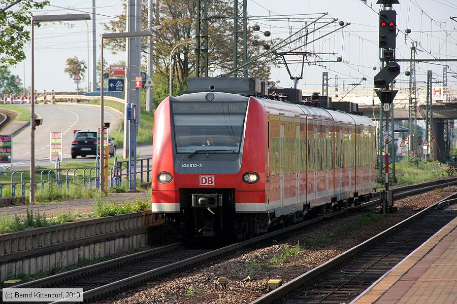 Deutsche Bahn - 425610-3
/ Bild: db4256103_bk1005180041.jpg