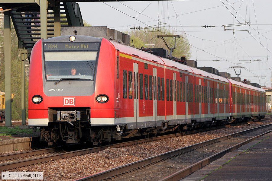 Deutsche Bahn - 425611-1
/ Bild: db4256111_cw0604210072.jpg