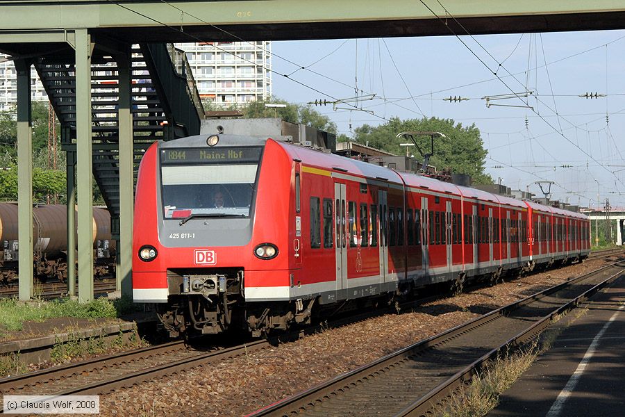 Deutsche Bahn - 425611-1
/ Bild: db4256111_cw0806100083.jpg