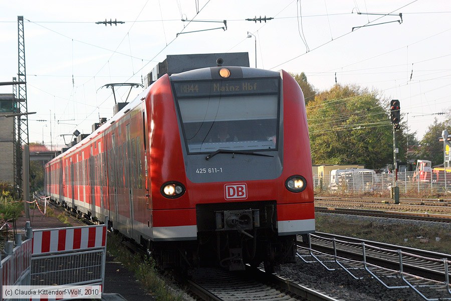 Deutsche Bahn - 425611-1
/ Bild: db4256111_cw1010210005.jpg