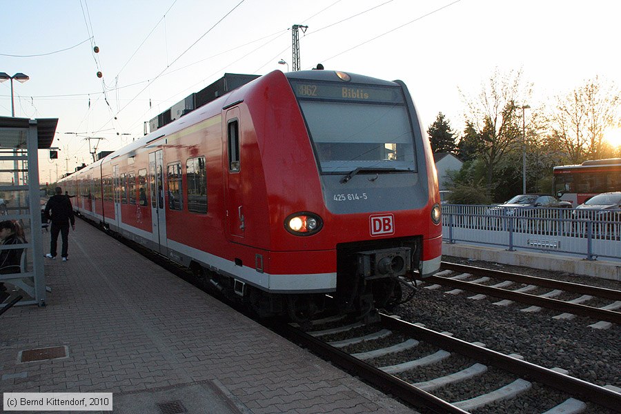 Deutsche Bahn - 425614-5
/ Bild: db4256145_bk1004170048.jpg