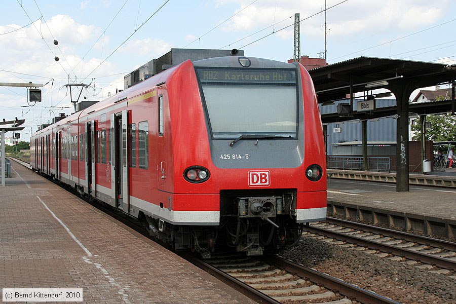 Deutsche Bahn - 425614-5
/ Bild: db4256145_bk1007130069.jpg