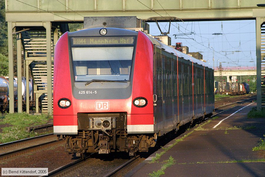 Deutsche Bahn - 425614-5
/ Bild: db4256145_e0020170.jpg