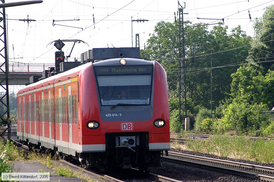 Deutsche Bahn - 425614-5
/ Bild: db4256145_e0021311.jpg