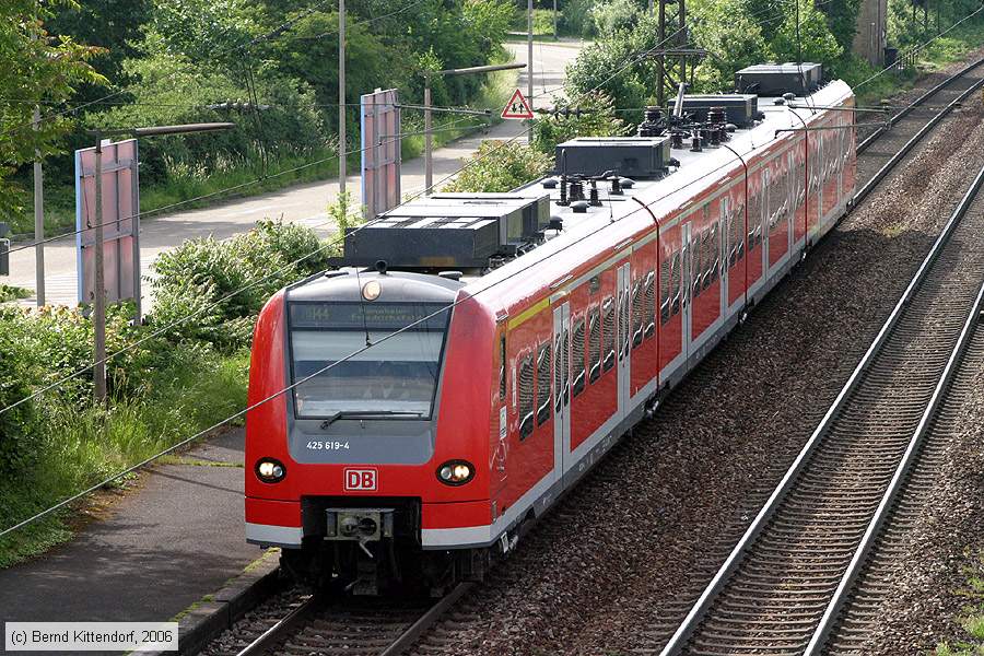 Deutsche Bahn - 425619-4
/ Bild: db4256194_bk0605280287.jpg