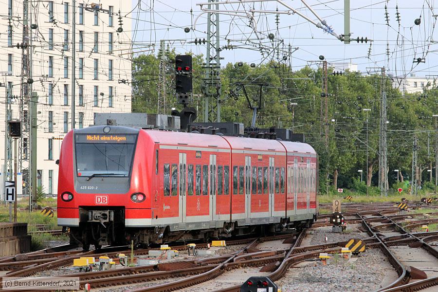 Deutsche Bahn - 425620-2
/ Bild: db4256202_bk2109210021.jpg