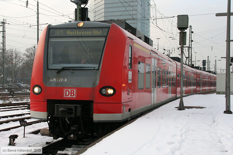 Deutsche Bahn - 425622-8
/ Bild: db4256228_bk1001140026.jpg