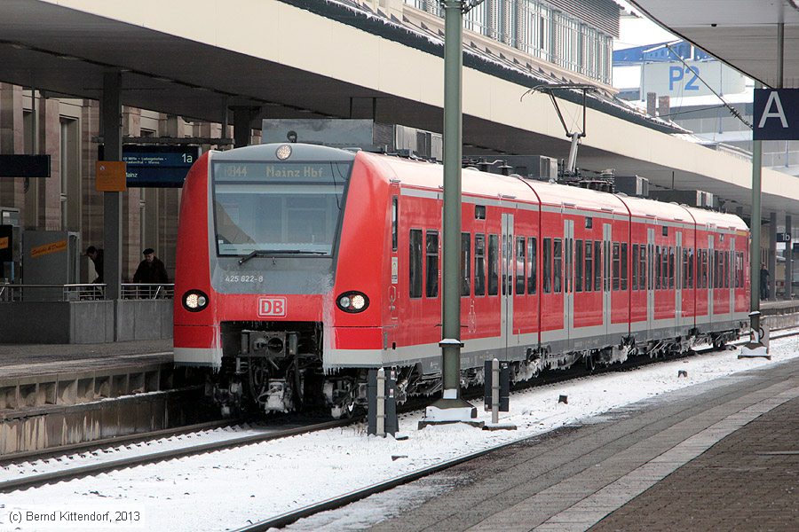 Deutsche Bahn - 425622-8
/ Bild: db4256228_bk1303130008.jpg