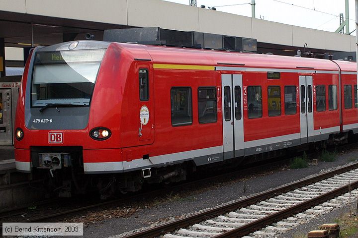 Deutsche Bahn - 425623-6
/ Bild: db4256236_e0000313.jpg