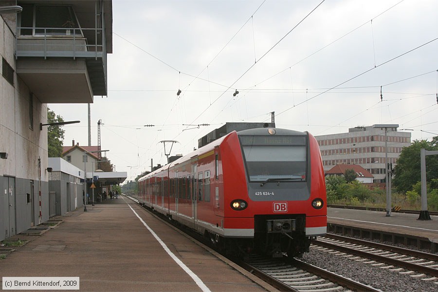 Deutsche Bahn - 425624-4
/ Bild: db4256244_bk0909100014.jpg Deutsche Bahn - 425624-4
/ Bild: db4256244_bk0909100014.jpg