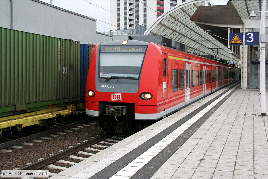 Deutsche Bahn - 425624-4
/ Bild: db4256244_bk1002200008.jpg