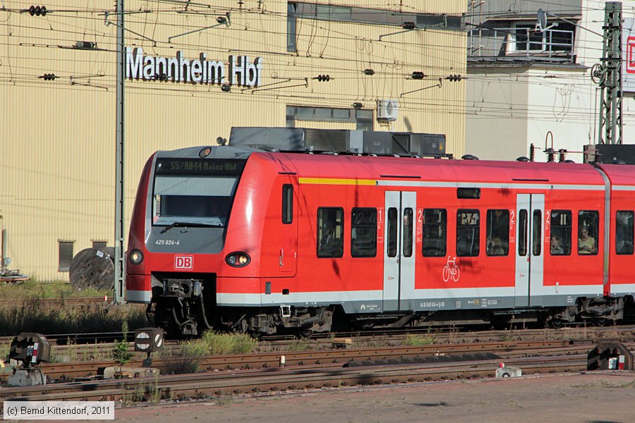 Deutsche Bahn - 425624-4
/ Bild: db4256244_bk1109150007.jpg