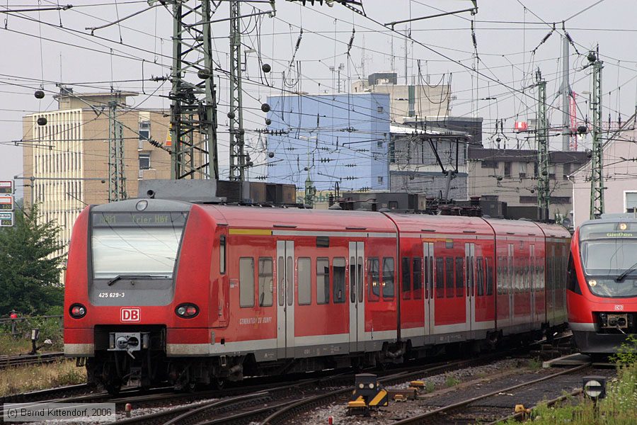 Deutsche Bahn - 425629-3
/ Bild: db4256293_bk0607290119.jpg